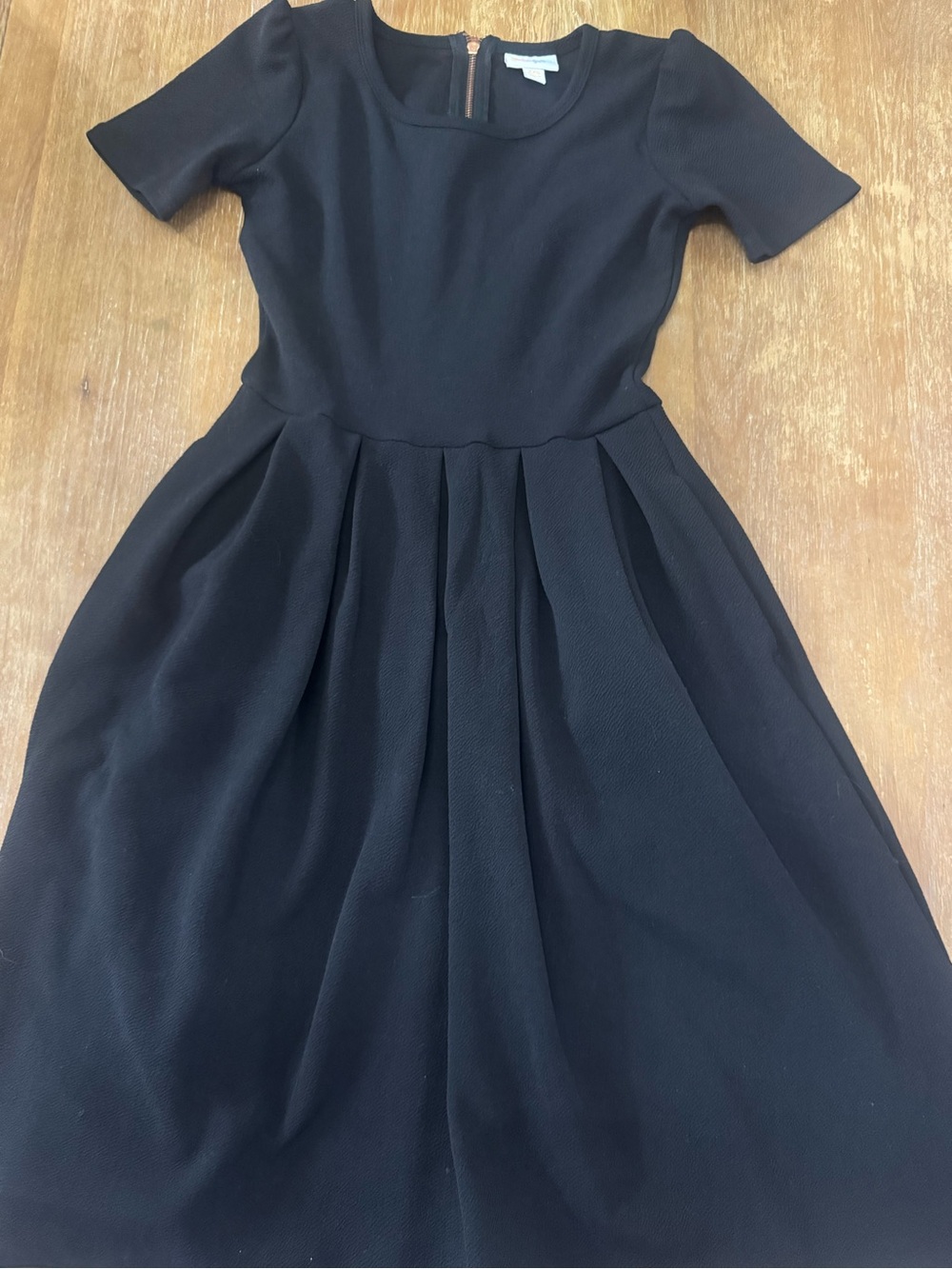 LuLaRoe Black Short Sleeve Pleated Mini Dress